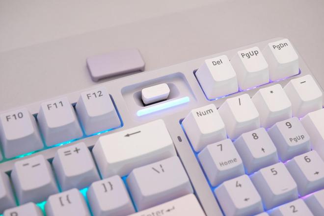 长续航版+VT9体验:全场景适用!j9国际雷柏V700DIY-98(图21) 长续航版+VT9体验:全场景适用!j9国际雷柏V700DIY-98(图21)