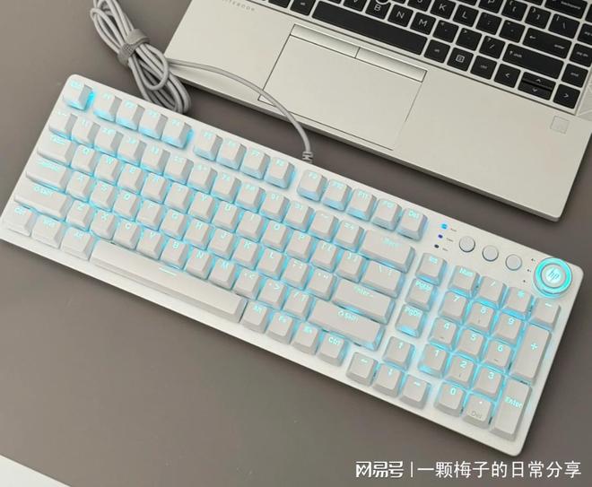 0款实用又走心的选择闭眼推荐不纠结！J9九游会七夕送什么礼物不踩雷？1(图15)
